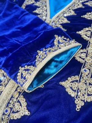 Caftan bleu en velours