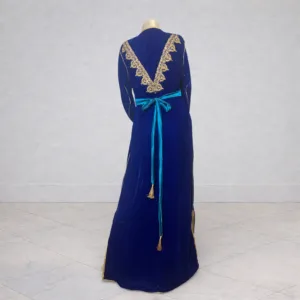 Caftan bleu en velours
