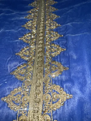 Caftan bleu clair en velours