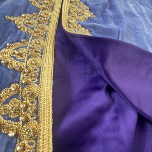 Caftan bleu clair en velours