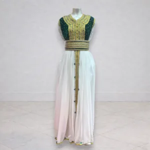 Robe blanche et verte
