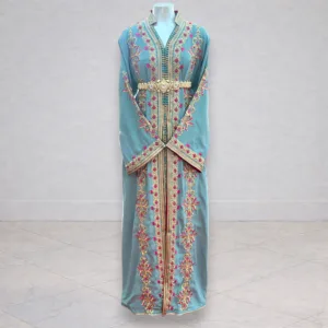 Takchita verte d’eau