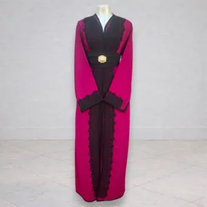 Takchita rose fuchsia