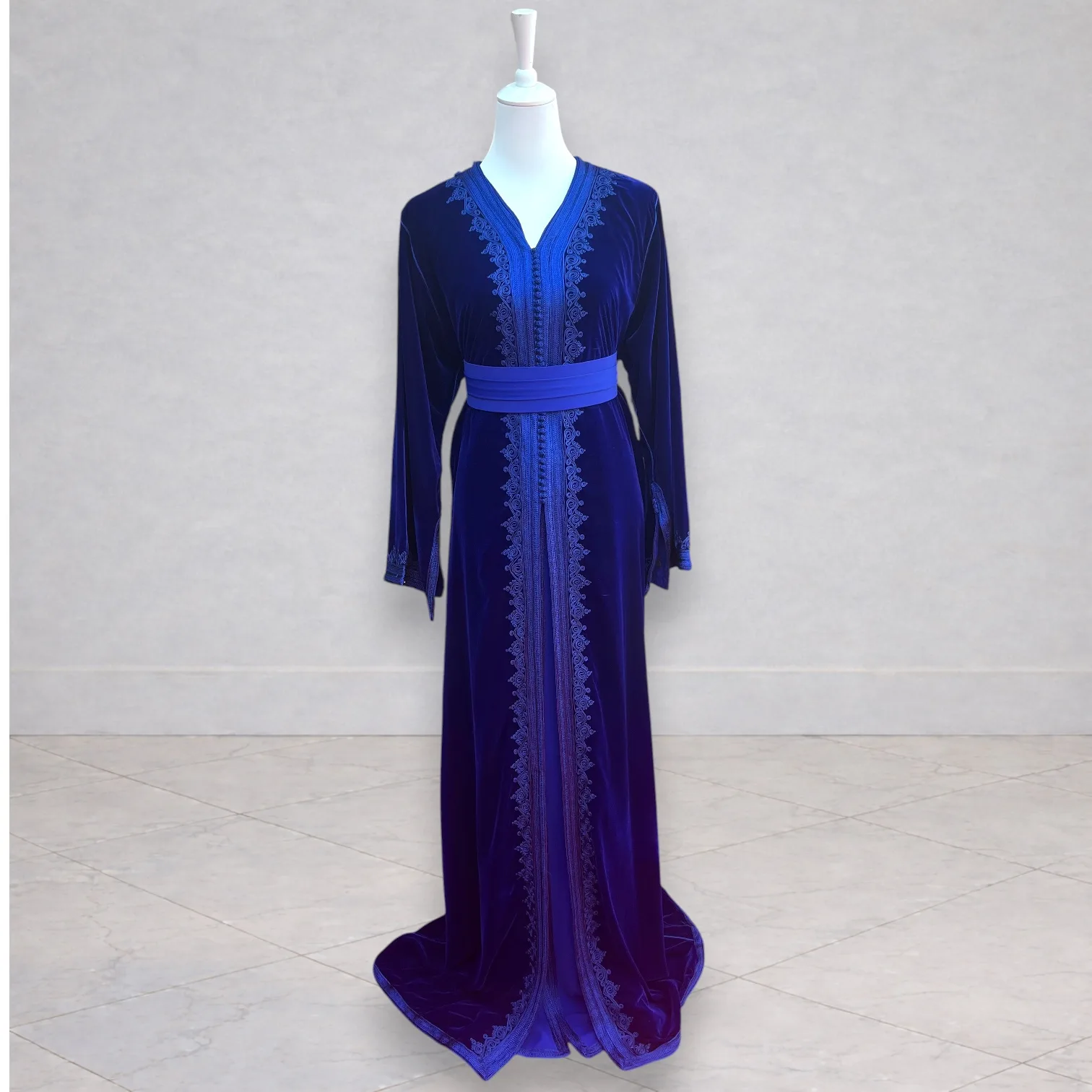 takchita-bleu-marine-velour-gande-taille-73cm